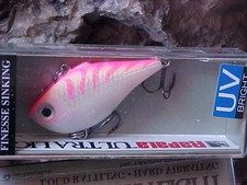 Rapala 1 1/2" Ultralight Rippin' Rap ULRPR04 PTU in PINK TIGER UV for Trout