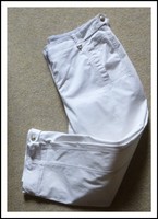 ZERRES *jeans* weisse BW-Jeans/Elasthan mit vielen Details Normalgrösse 46