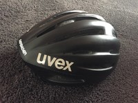 Uvex Fahrradhelm Defender