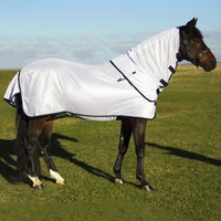 Euroriding Fliegendecke mit Halsteil abnehmbar und Bauchlatz weiß div. Größen