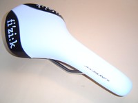 MTB Rennrad Sattel FIZIK ANTARES KIUM  175gr weiß schwarz  NEU
