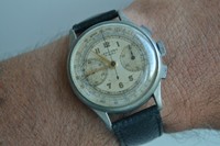 RARE MEN'S LEONIDAS VINTAGE CHRONOGRAPH WATCH WONDERFUL DIAL, 35 mm
