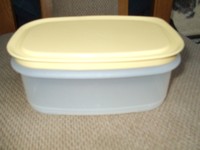 Tupperware Dose 0,640 ml Neu