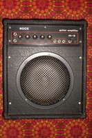 Alter Vintage-Gitarrenverstärker aus DDR-Produktion, defekt, Bastler-Objekt !!!!