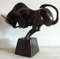 Bulle*Kunst*Bronzefigur*Skulptur*Marmorplatte*Schreibtischskulptur*Taurus*Stier