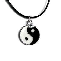 Kette Anhänger YIN & YANG Lederband schwarz 45 cm Halsschmuck Mode Damen Herren