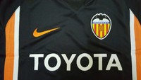 Trikot FC Valencia Nike Home Gr 128-140 Wunschflock neu