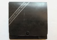 Uraltes Reiseschach-Mühle-Dame-Spiel aus Hartpappe