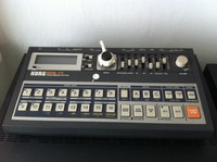 Vintage Drum Machine: Korg KPR-77 Analoger Drum Computer