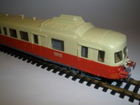 Roco 43490 SNCF Triebwagen X 2800 Spur H0 /16-1037