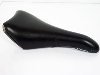 VETTA AT-trat Sattel in schwarz KULT von 1995 325g FIXIE Made in Italy