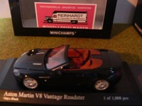 1/43 Minichamps Aston Martin V8 Vantage Roadster schwarz