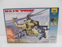 MES-44743 Zvezda 7293 1:72 MI-24V/VP Hind E Soviet Helicopter Bausatz geöffnet,
