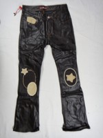 09516 Damen Hose Kunstleder Killah Gr. 27 braun