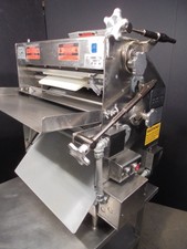 Pizza Dough Roller / Sheeter Acme Mrs Ii with s.s. cart