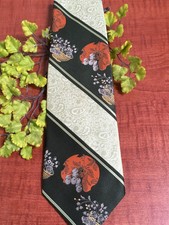 Vtg Brittania Mint Green Diagonal Stripe Print 100% Polyester 4" Wide Necktie