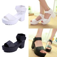 HOT DAMEN AUSGESCHNITTEN SANDALEN PUNK PLATEAU KLOBIGER BLOCKABSATZ SCHUHGRÖßEN