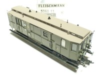 Fleischmann DRG 2achs. Gepäckwagen grün 506011 NEU OVP