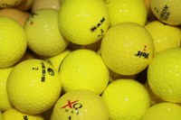 50 gelbe Golfbälle, Markenmix ***AAAA-AAA*** Top Qualität