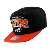 Mitchell & Ness Philadelphia Flyers Team Arch Snapback NHL Cap