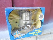 1999 Nick And Fletcher Chicken Run Am/Fm Radio Alarm Clock w/Box (S10)