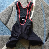 PEARL iZUMi P.R.O. Pursuit - Bib Short - Trägerhose - Gr. M - schwarz - black - 