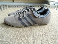 Adidas Goodyear..Adidas Sneaker .Gr 42....Fast wie neu