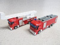 Feuerwehr-Team Die cast 2 Modelle Leiterfahrzeug Einsatzfahrzeug neu + ohne OVP