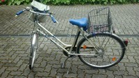 DAMENFAHRRAD 