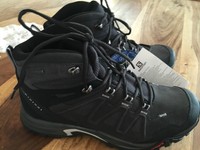 Salomon Eskape Mid Goretex Neu GR 42  Uk 8  26,5cm Outdoor Freizeit Sport