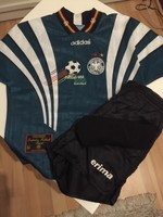 DFB DEUTSCHLAND Kinder TRIKOT WM 1996!Gr. XS = 140 incl Schwarzer Hose & Stutzen