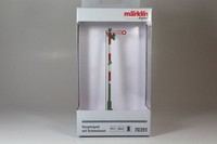 Märklin 70391 Hauptsignal mit Schmalmast. Digital, mfx, Neuware.