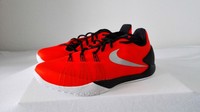 Nike Basketballschuhe Hyperchase Gr.42,5