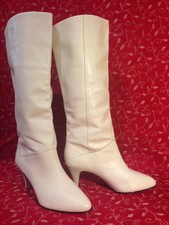 White Leather Boots Vintage, 80s/90s, Size 7.5, Perfect Condition