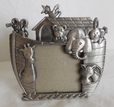 "Noah's Ark" Theme Photo Frame, holds one 3" X 3" Cropped Photo