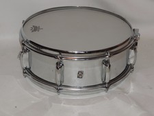 Slingerland 5 x 14 Metal Chrome Snare Drum 8 lugs