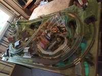 Modelleisenbahnanlage von Kibri 2m Lang 1m Breit Tischfüsse abschraubbar