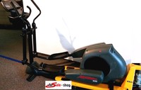 LIFE FITNESS 8500 ELLIPTICAL CROSSTRANER TOTAL BODY HOMETRAINER 
