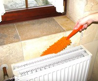 Flexibles Staubschwert mit 2 Mikrofaser Reinigungsflächen von Schwarz-Technik