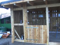 Offenstall,Pferdestall,Weidestall,Stall,Pferdeboxen,Rinderstall,Hütte