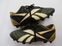 Fußballschuhe, Stollenschuhe Reebok, Gr. 36, schwarz, sehr gut erhalten