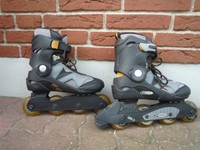 inliner, Gr. 40, mit Knie u. Armschoner, gebraucht