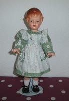 Schöne alte Masse- Puppe- markiert