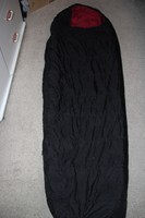 REI Long/Large Sleeping Bag 4.5 lbs 84" x 25" inches - Black/Red