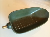 Pelzer Groundbaiter Futterschaufel Multibaiter für Boilies Partikel Futter