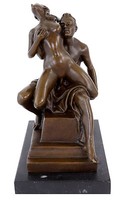 Paar beim Liebesspiel - Erotik Sex Bronze - signiert M. Nick