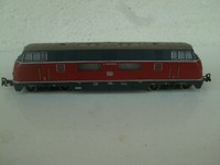 Märklin H0 3021 Diesellok V 200 060 DB + OVP / * TOP * 68