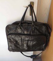 Reisetasche / Sporttasche mit Tragegurt * schwarz / dunkelbraun * 48 x 57 cm
