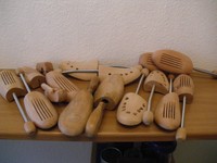 7 Paar Schuhspanner Holz Schuhformer Spiralfeder Gewinde Gr 40 41 42 43 44 45