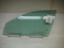 01-04 05 06 07 08 09 Volvo S60 L. Front Door Glass W/O Water Repellent Hardened